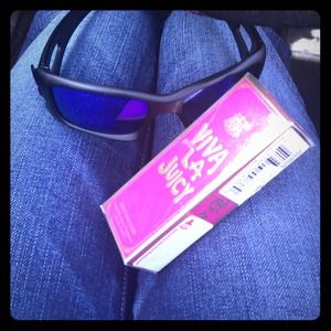 I got it!! Thank you so much perfect condition :)