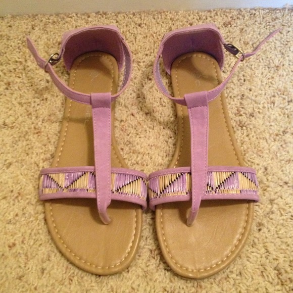 🎈SOLD🎈Lavender sandals