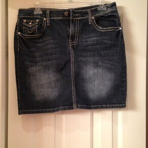 Earl Jean Jeans - Jean skirt size 8 Earl Jean Jeans - Jean skirt size 8