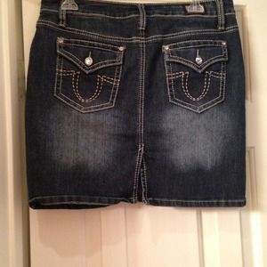 Earl Jean Jeans - Jean skirt size 8 Earl Jean Jeans - Jean skirt size 8