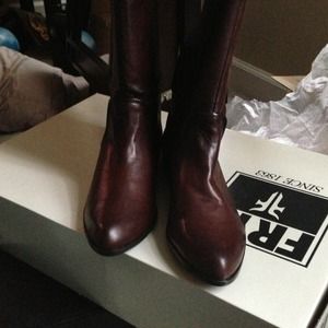 Riding boot. Perfect for a day of shopping.