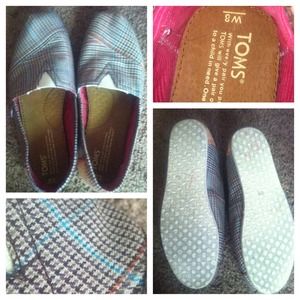 TOMS!