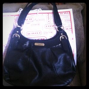 NEW w/ tags COACH BLACK Authentic! Classic look!!
