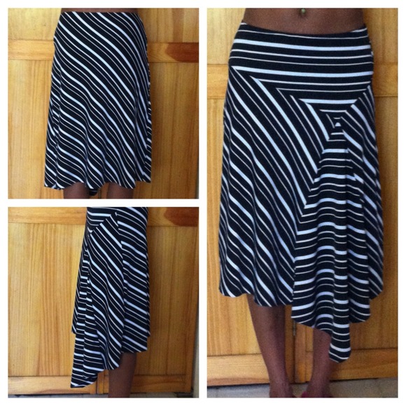 Skirt - Picture 1 of 1