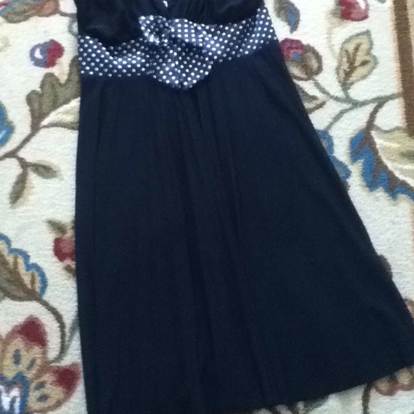 Black dress with poka dots - Picture 2 of 2