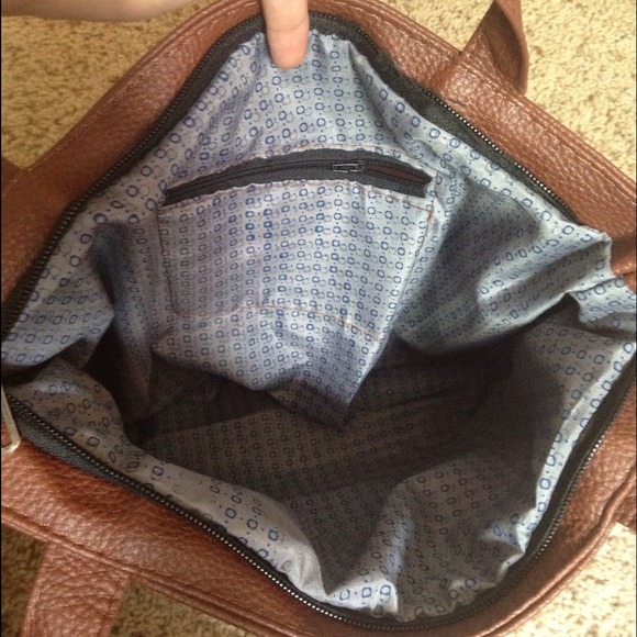 Purse - Picture 2 of 2