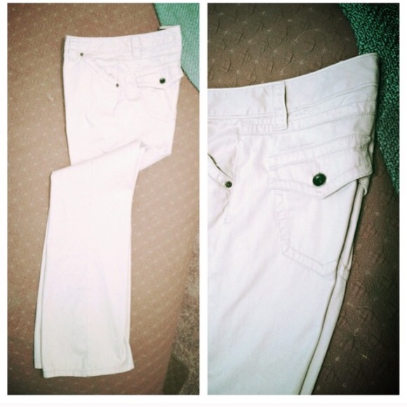 💛Banana Republic Khaki Jeans💛