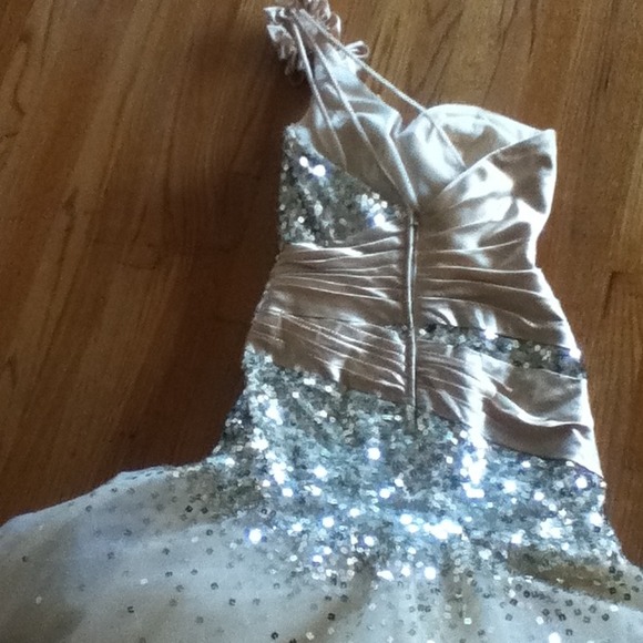 Gold prom dress by Tiffany OBO - Picture 3 of 4