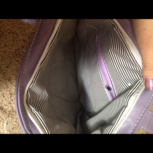 Purse - Picture 2 of 2