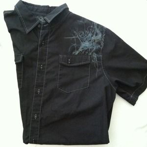 Men's collared shirt