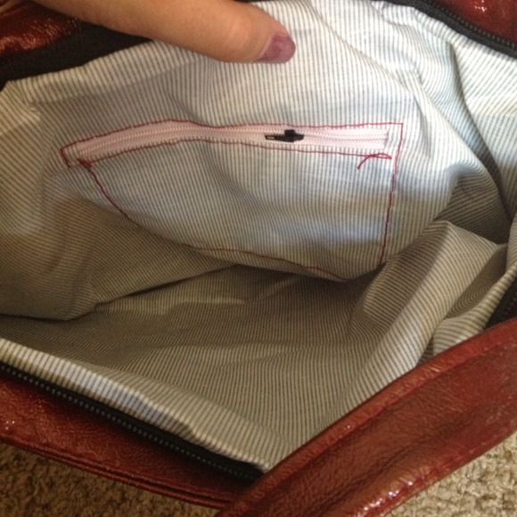 Purse - Picture 2 of 2