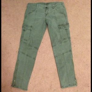 REDUCED!!!  J Brand Houlihan Cargos size 31