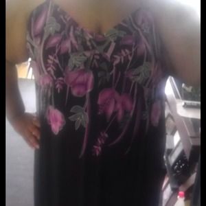 3x dress (holding it for @chantal68 )