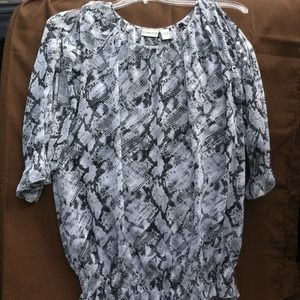 Chico's size 3 white snakeskin design shirt