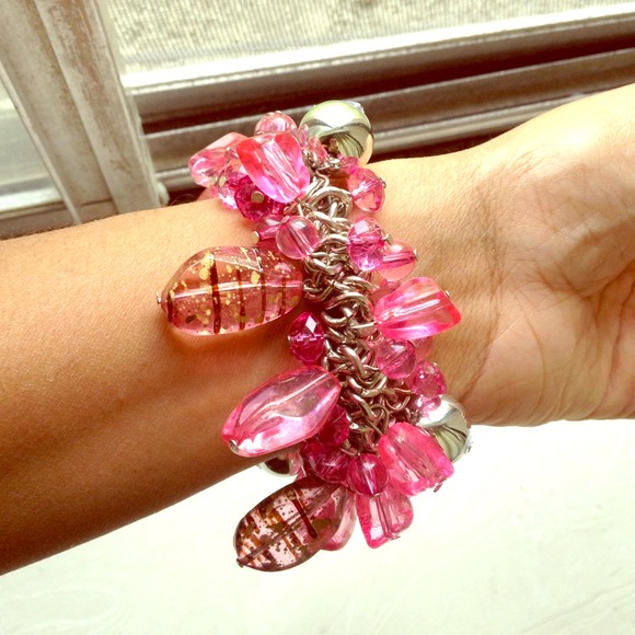 Charm bracelet - Picture 1 of 2