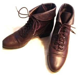 Vintage brown leather lace boots