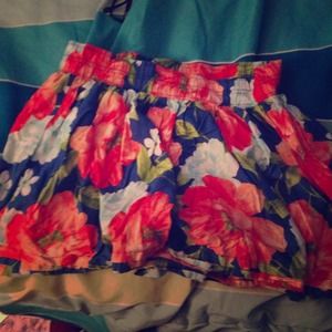 Hollister skirt