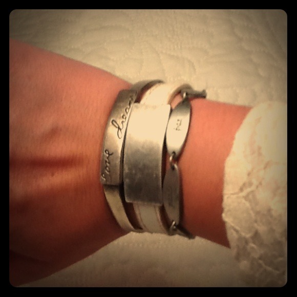 3 bracelet bundle!!