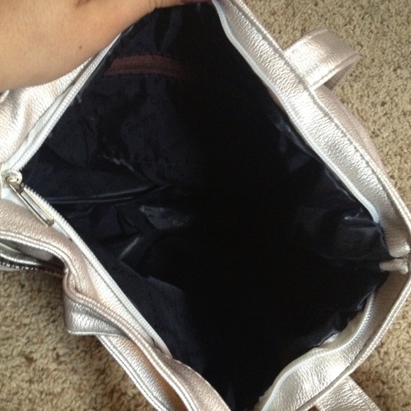 Purse - Picture 2 of 2