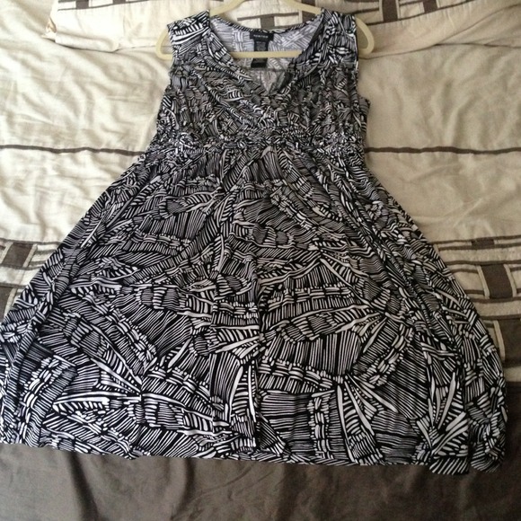Beautiful Spense dress!!!!