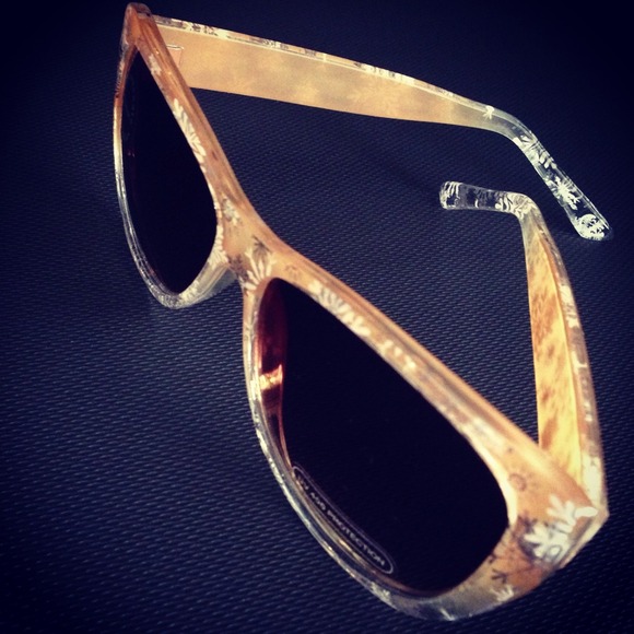 Sunglasses printed stylish