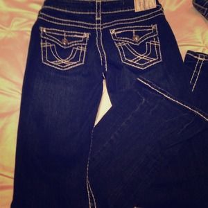 LA Idol jeans! Size 5, run small. I'm a 2-3.