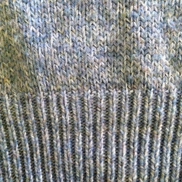 Turtleneck sweater - Picture 2 of 3