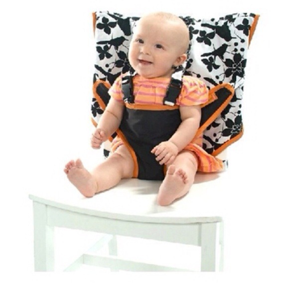 ❌SOLD❌Baby portable highchair