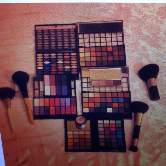 Make up sale