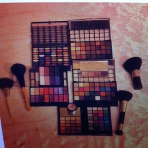 Make up sale