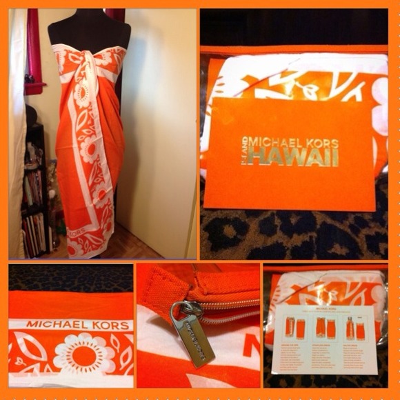 Michael Kors Sarong