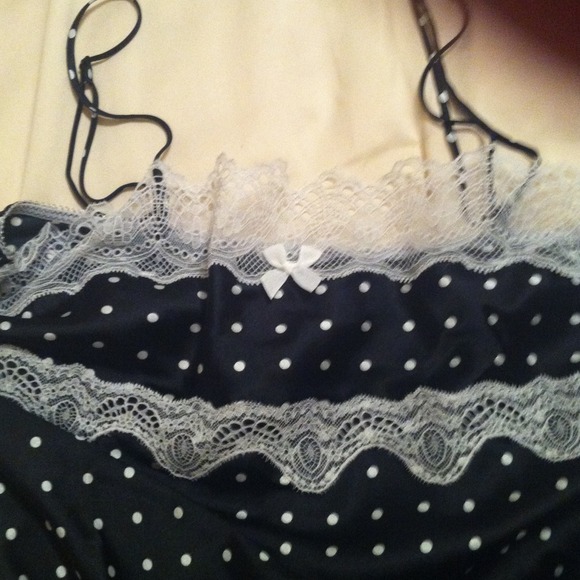 Sold - Picture 3 of 4