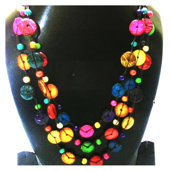 wooden beads multi colored necklace!