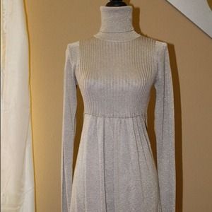 Hello gorgeous!! Designer l/s turtleneck dress