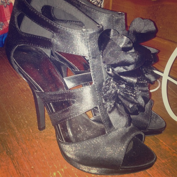 Black heels