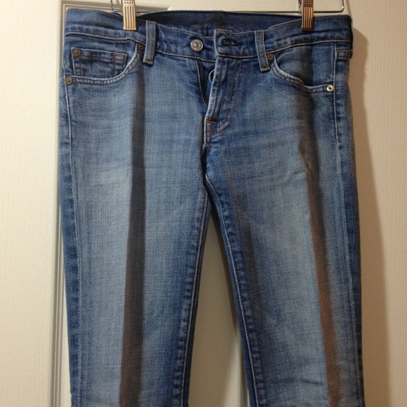 7 for all mankind