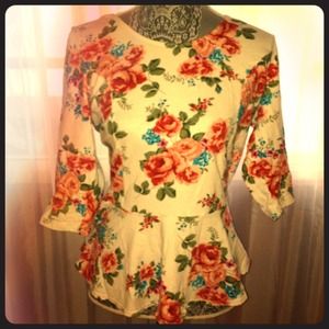 Flowered Peplum shirt