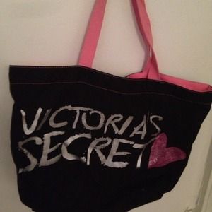 Vicki beach tote & FREE GIFT GLASSES