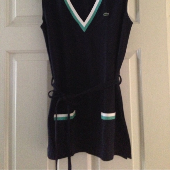 NWT Lacoste vneck Tops with Belt - Picture 2 of 2