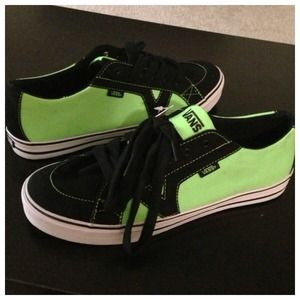VANS Low-top sneakers