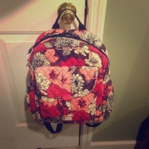 ☀REDUCED☀ Vera Bradley Backpack @jeailyn 🚫SOLD🚫