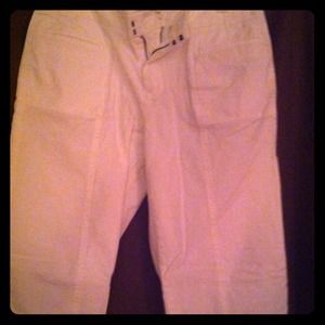 White Capri pants
