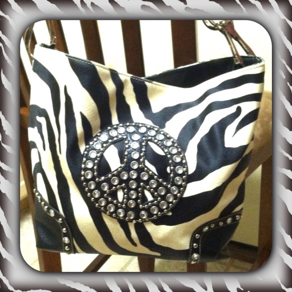 💥REDUCED💥 Zebra Bling Purse
