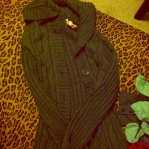 Grey knee length sweater!