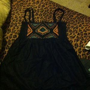 Tribal tank! Worn once! Great condition!