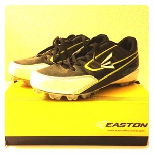 !!!!!REDUCED!!!!!Softball cleats