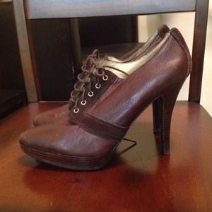 ❌SOLD---Michael Kors Booties