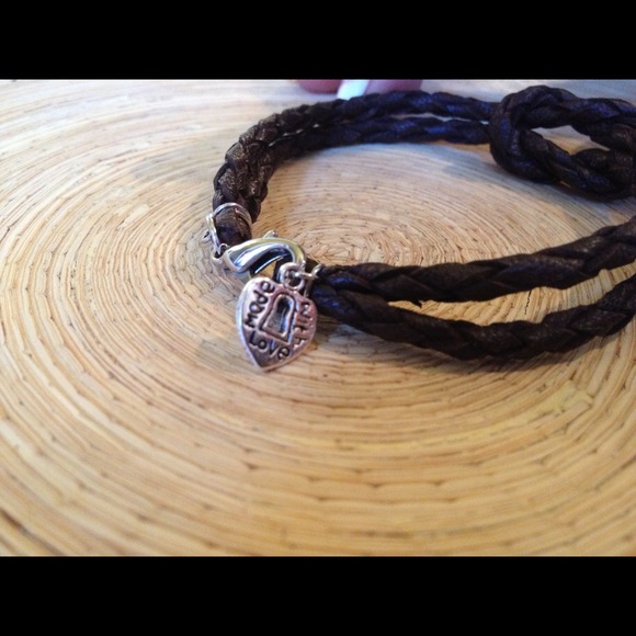 Bracelet - Picture 2 of 2