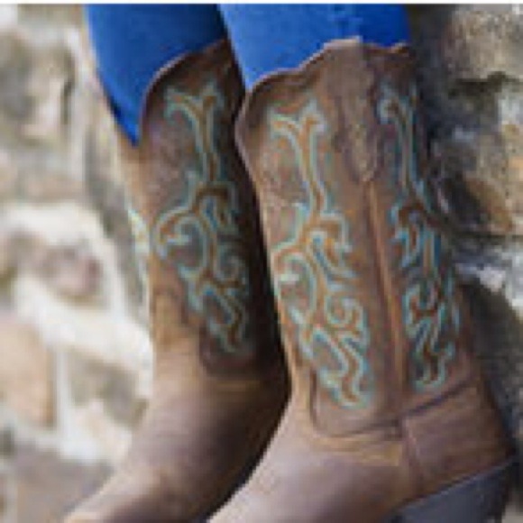 Cowboy boots - Picture 4 of 4