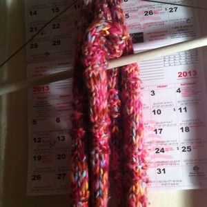 Knit scarf